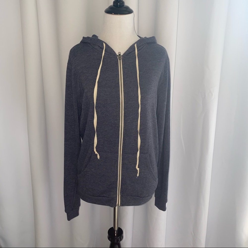 NWT BRANDY MELVILLE ZIP UP SWEAT SHIRT HOODIE